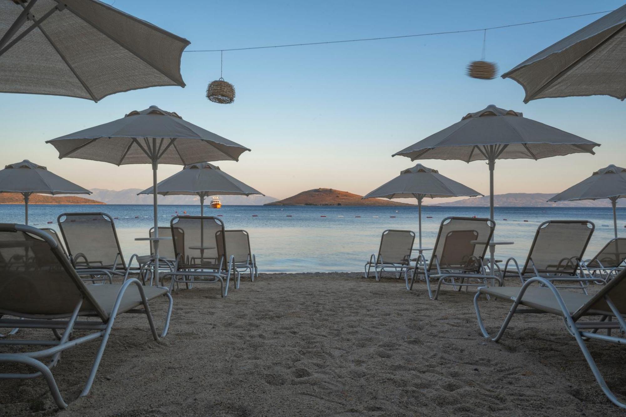 Regia Mare & Bodrum מלון *